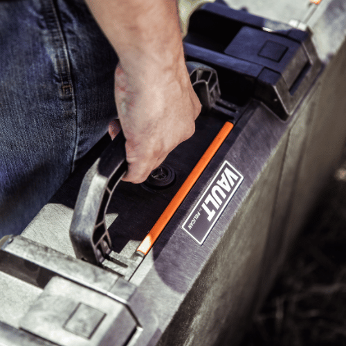 Pelican Vault V00 (2)